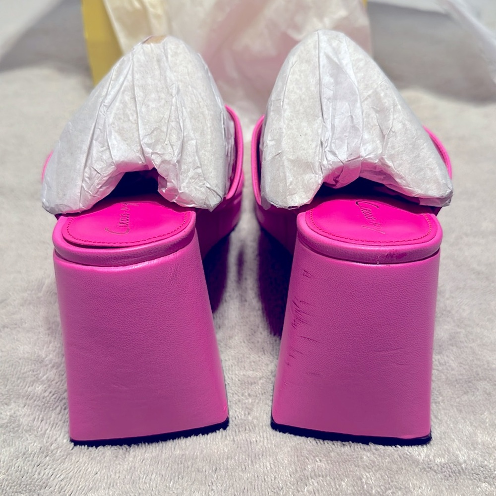 Platform Sandals - Picture 6 of 11
